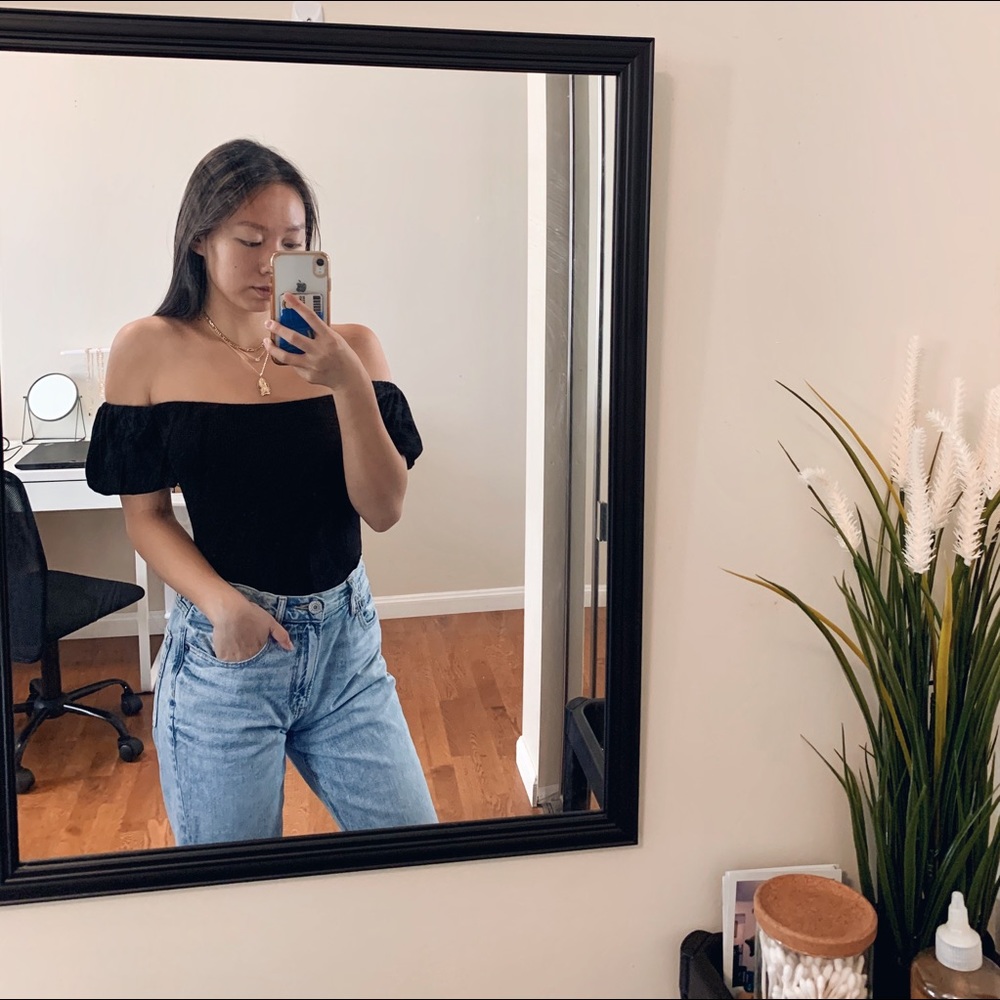 Off the Shoulder Bubble Sleeve Top